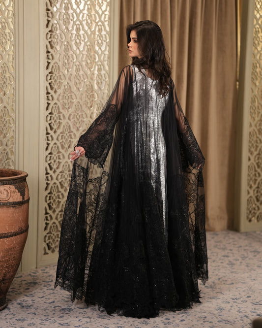 Double toor abaya with luxurious dantel decorated with black crystals with a matching Sheila